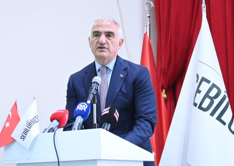 Bakan Ersoy: İstiklal Marşı, yalnızca bir şiir değil, bir milletin yeniden şahlanışının destanıdır